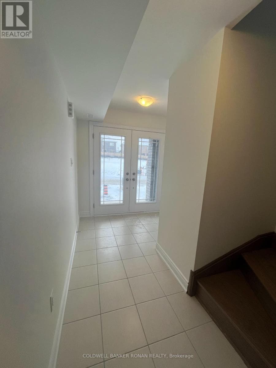 13 ELGIN COURT, Toronto — photo 4