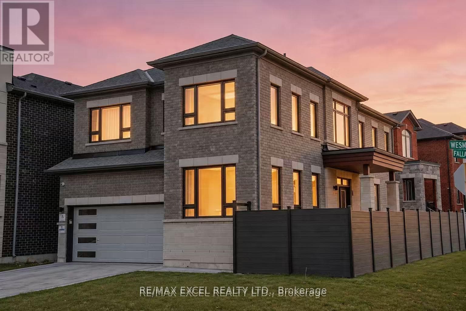 231 FALLHARVEST WAY in Stouffville
