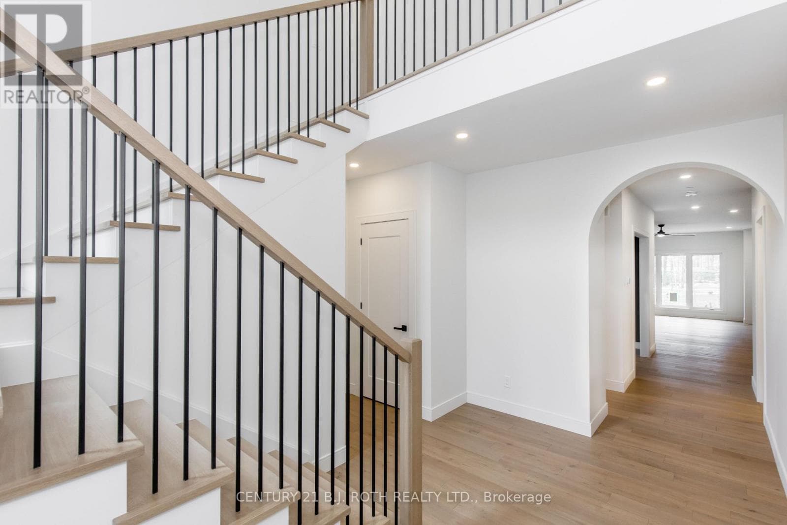 56 BRENNAN AVENUE, Toronto — photo 3