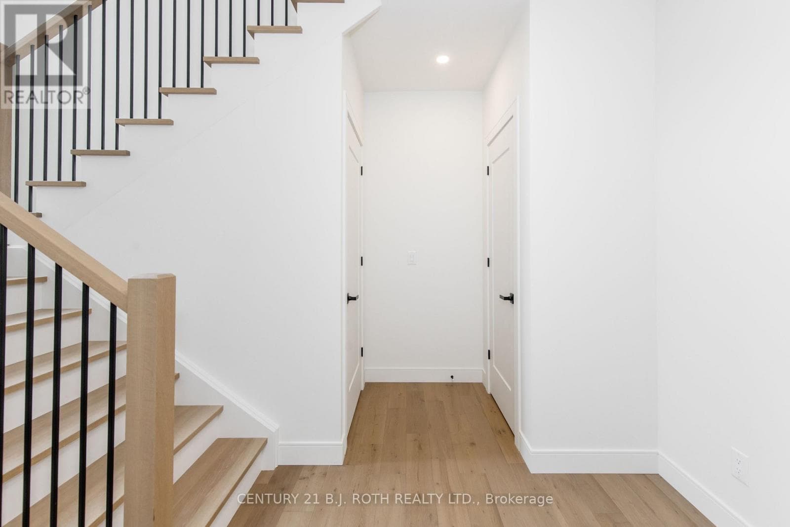 56 BRENNAN AVENUE, Toronto — photo 4