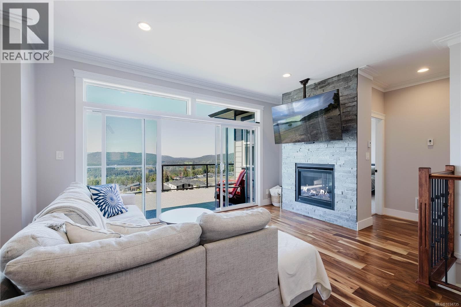 6292 Nevilane Dr, Vancouver Island — photo 5