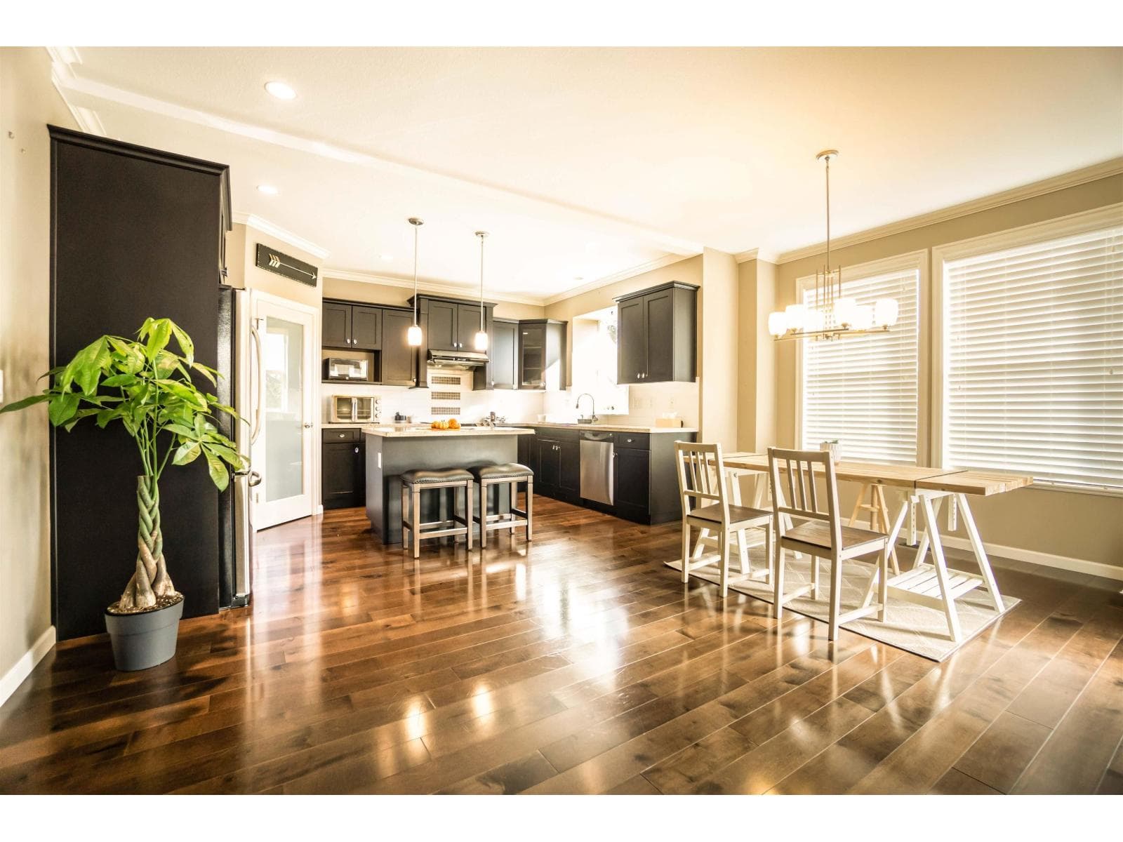 7158 208A STREET, Fraser Valley — photo 4