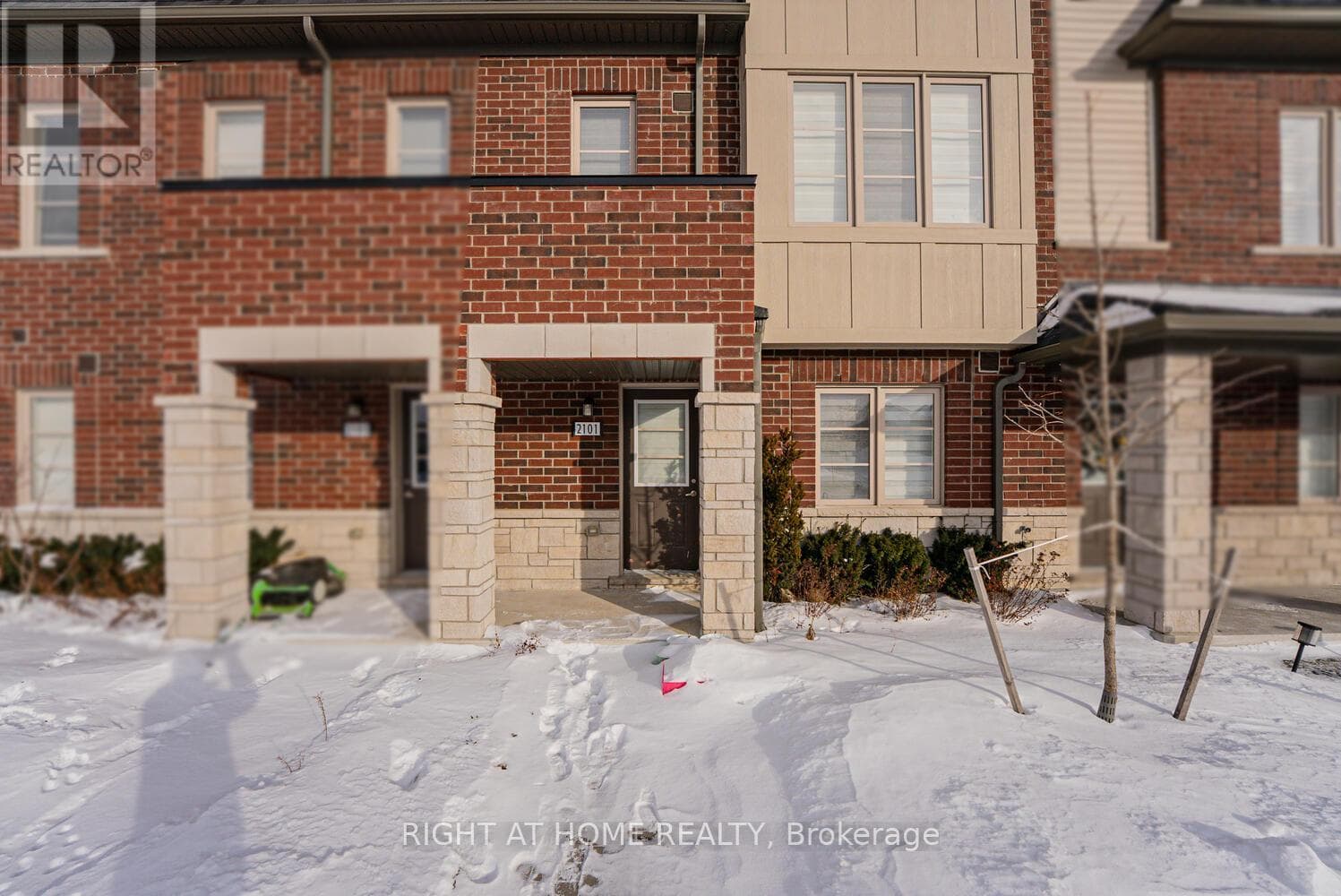 2101 PRESTONVALE ROAD, Toronto — photo 4