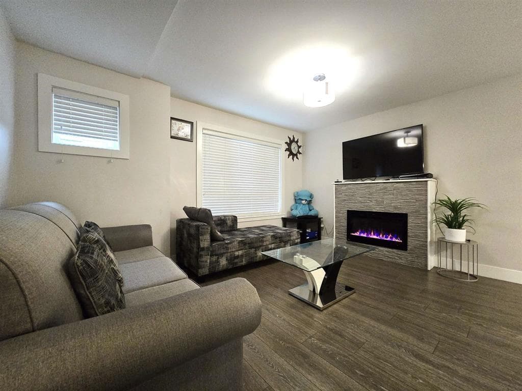 11 32138 GEORGE FERGUSON WAY, Fraser Valley — photo 2