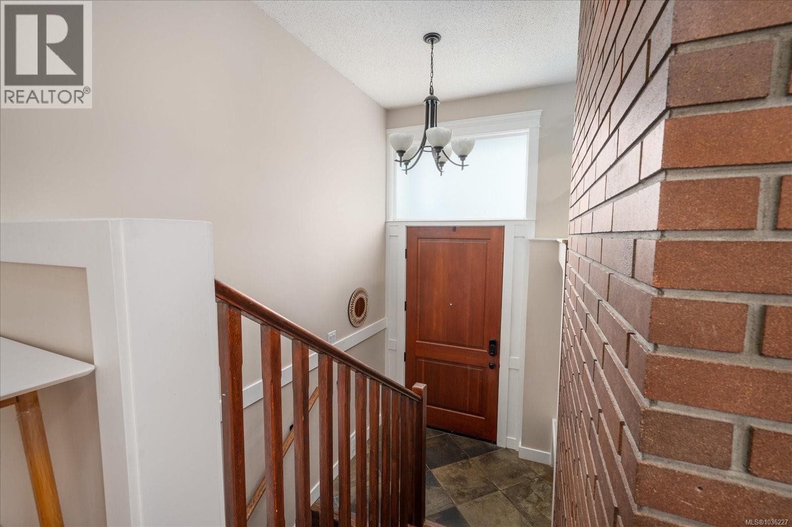 5151 METRAL DRIVE, Vancouver Island — photo 4