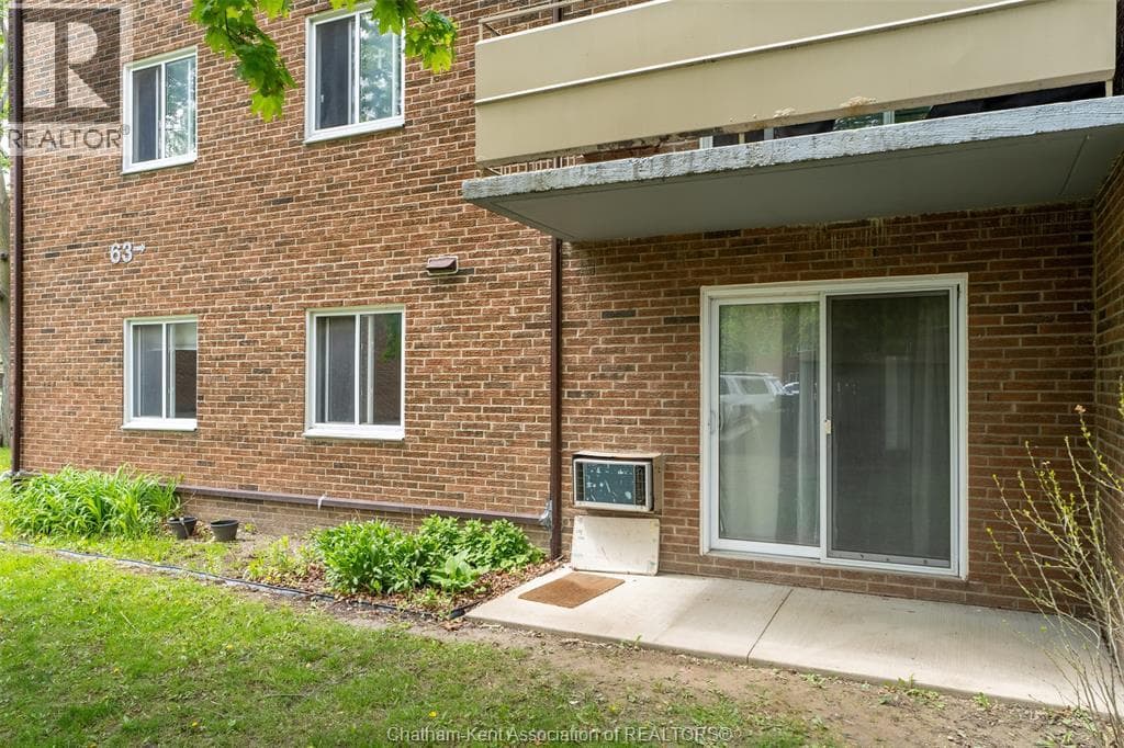 63 BALDOON STREET Unit# 106, Chatham Kent — photo 2
