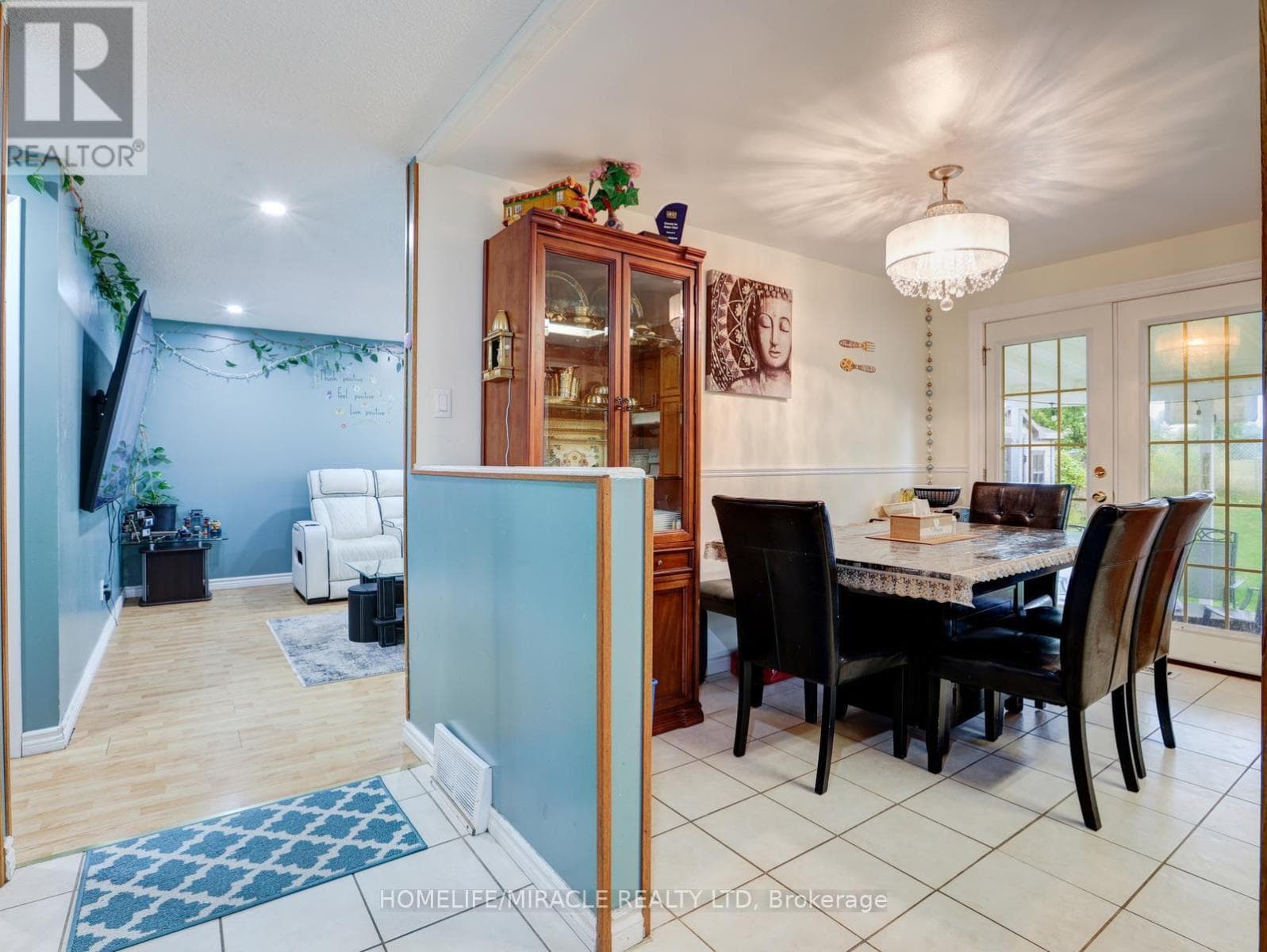 128 MACATEE PLAZA, Toronto — photo 2