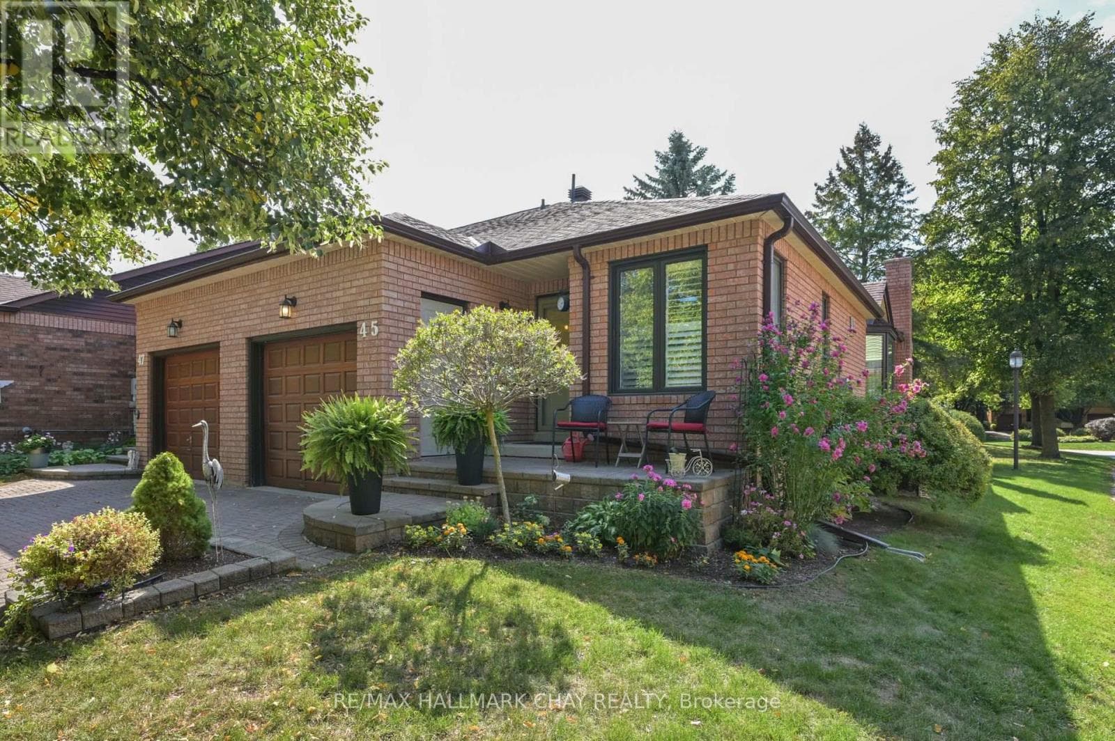45 GREEN BRIAR ROAD in 