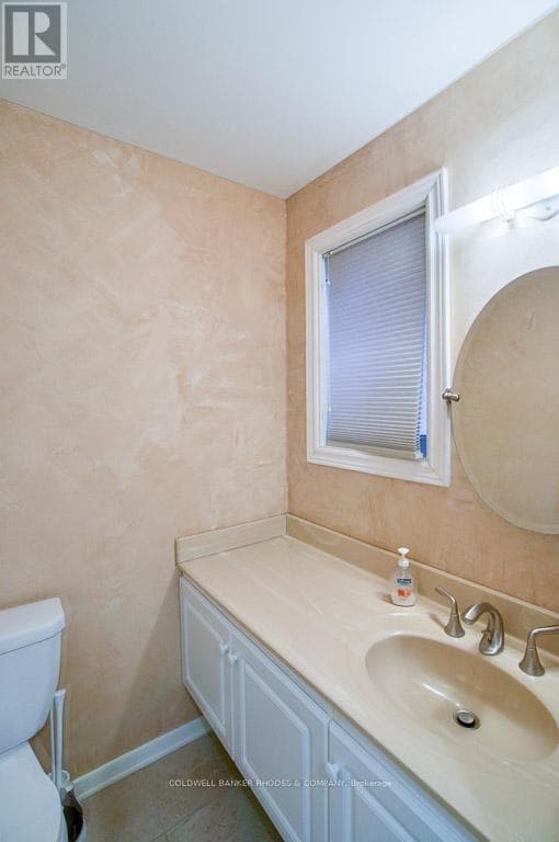 9 - 215 MACKAY STREET, Ottawa — photo 5