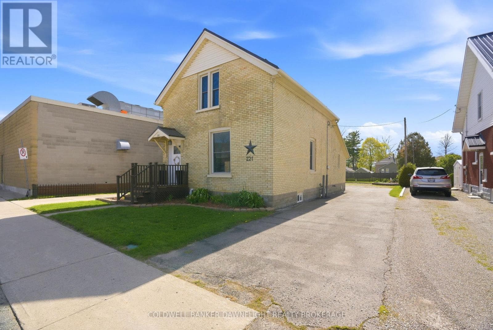 221 MAIN STREET SOUTH, London and St. Thomas — photo 2