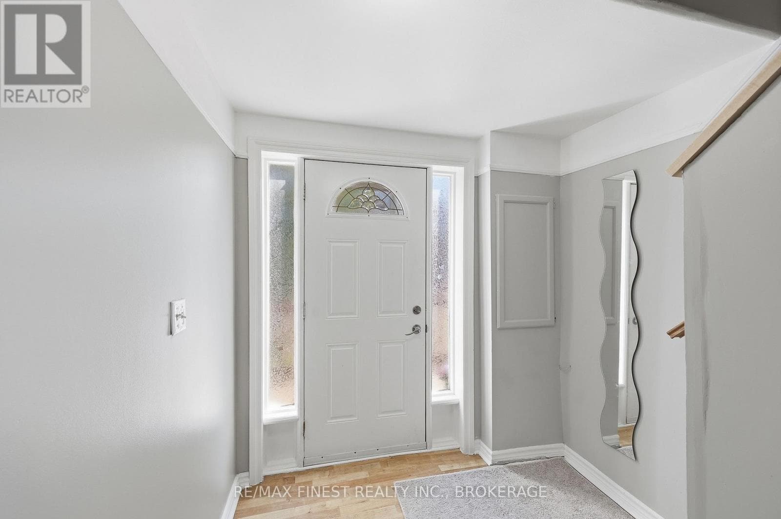 278 CENTRE STREET N, Kingston — photo 5