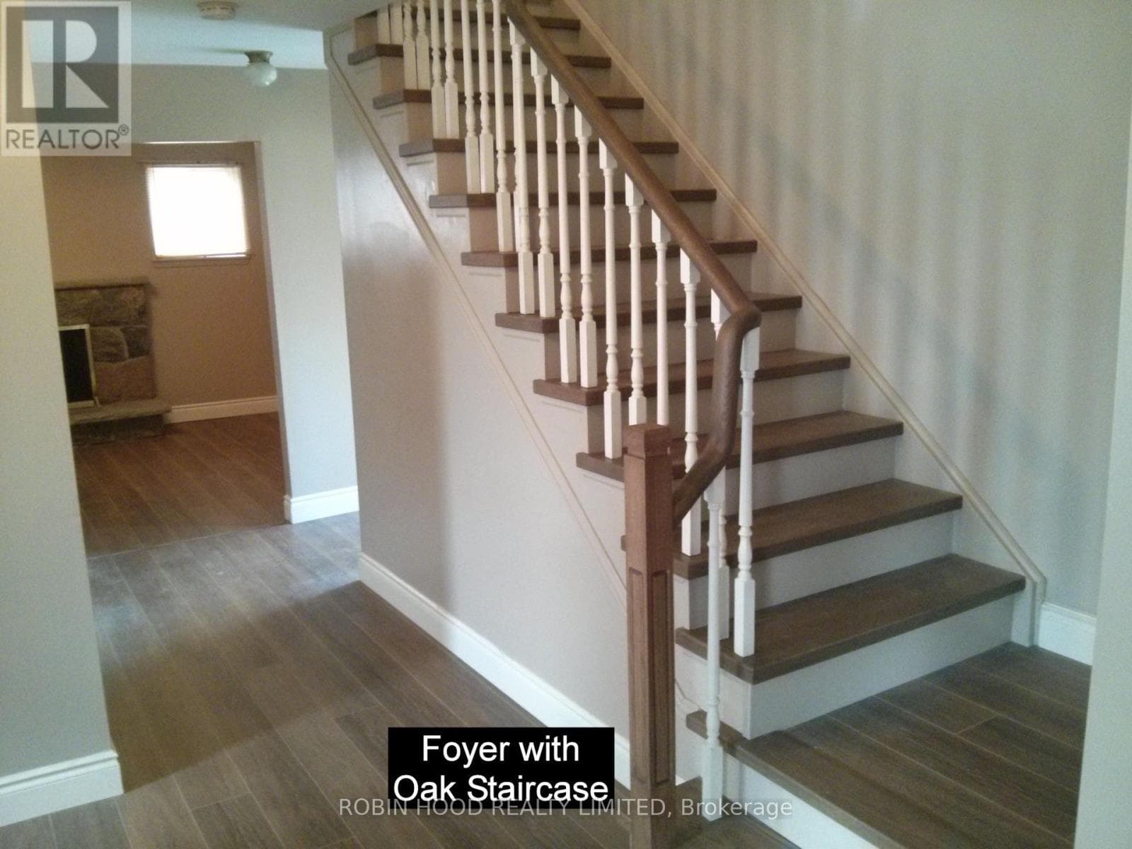 1953 OWLSNEST LANE, Toronto — photo 3