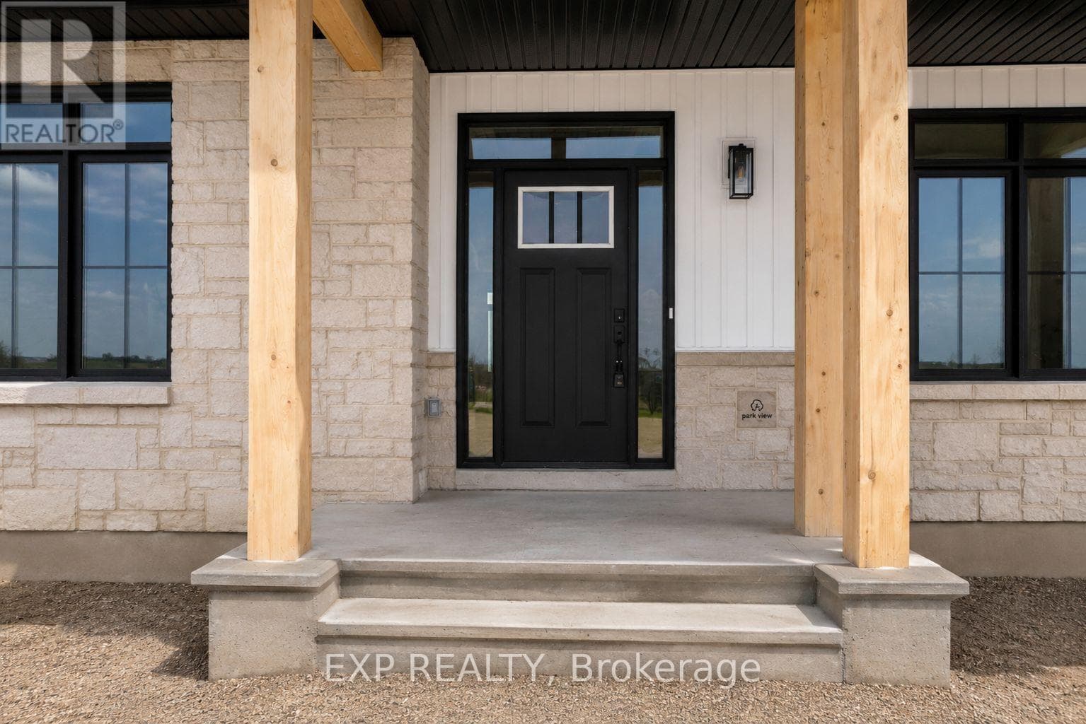 228 TRUDEAU CRESCENT, Ottawa — photo 4