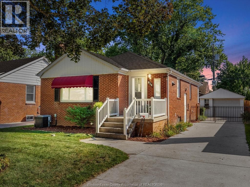 854 BELLEPERCHE PLAZA, Windsor — photo 2