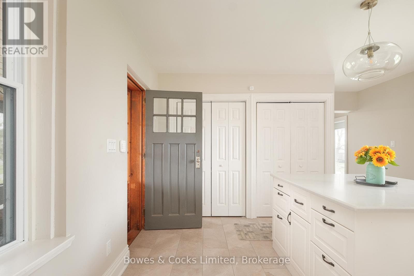 1786 MATCHETT LINE, Central Lakes — photo 4