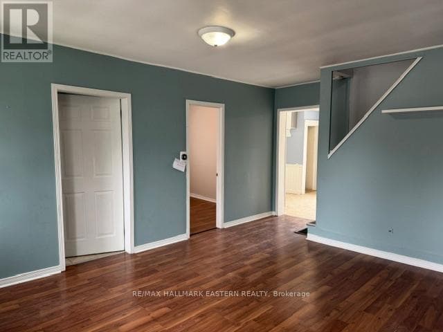 5 GEORGE STREET E, Central Lakes — photo 4