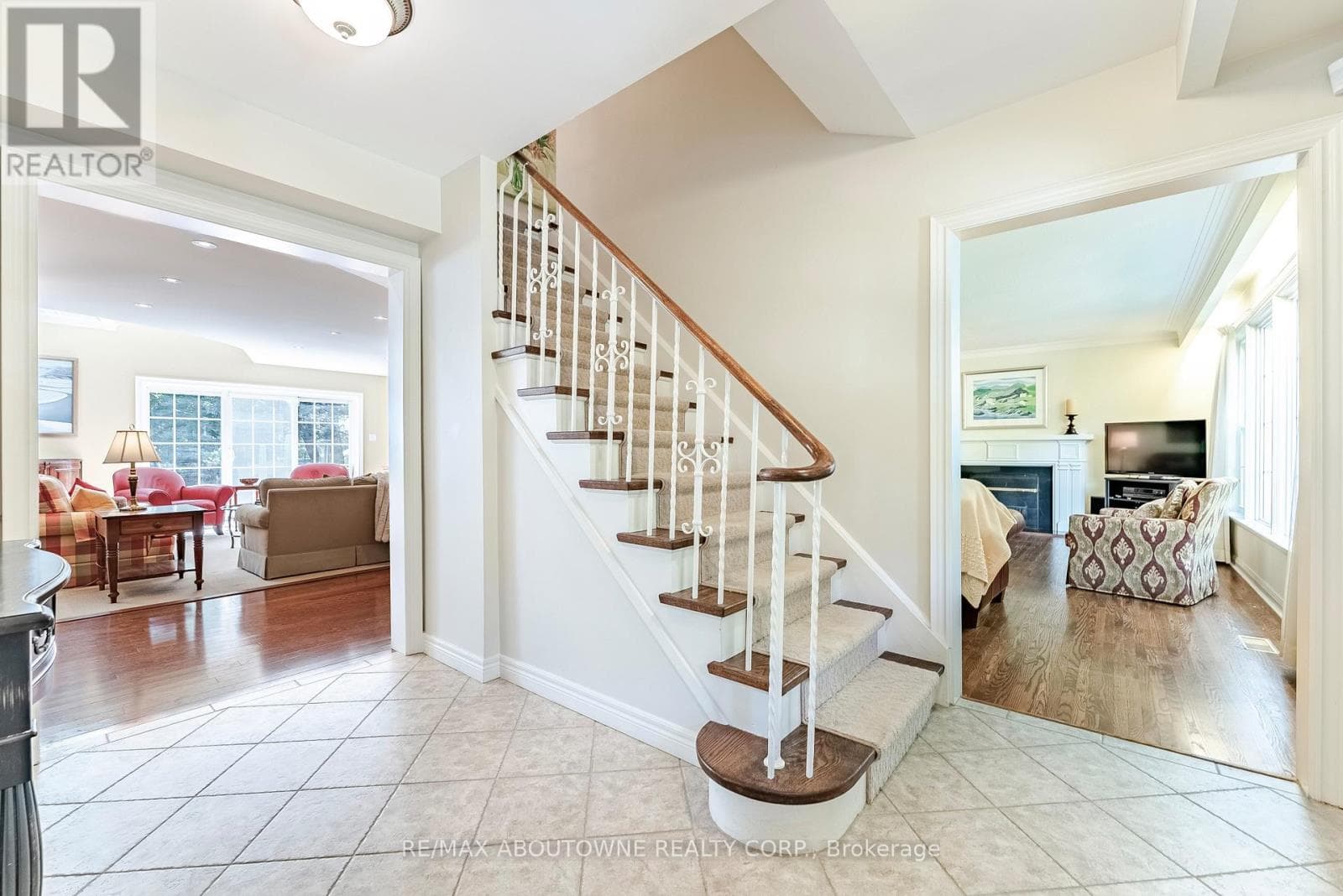 1284 CLEAVER DRIVE, Toronto — photo 3