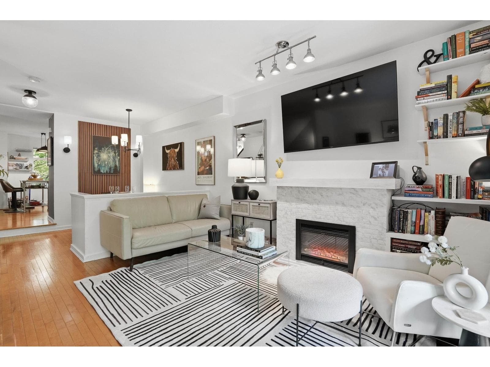 2 15233 34 AVENUE in Rosemary Heights Central