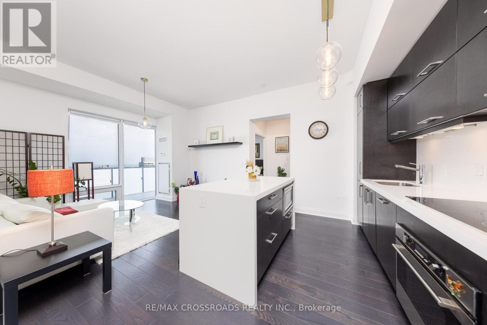4509 - 1080 BAY STREET, Toronto — photo 4