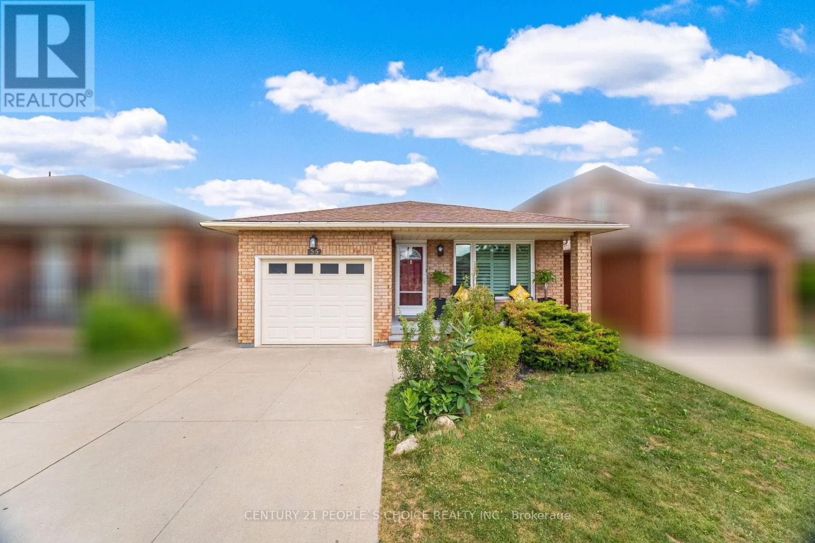 55 VINEBERG DRIVE, Toronto — photo 2