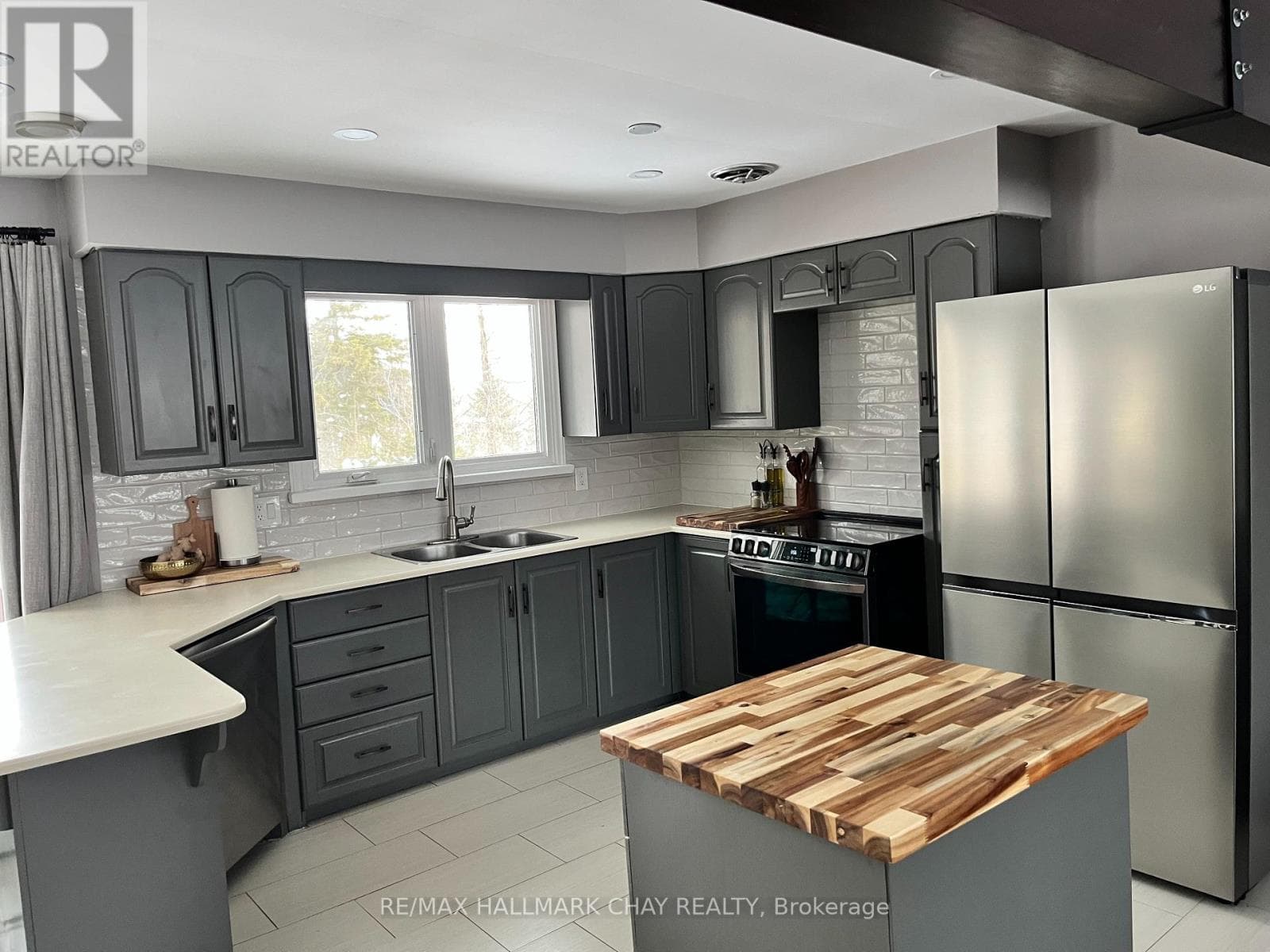 595 BIG BAIE POINT ROAD, Toronto — photo 4