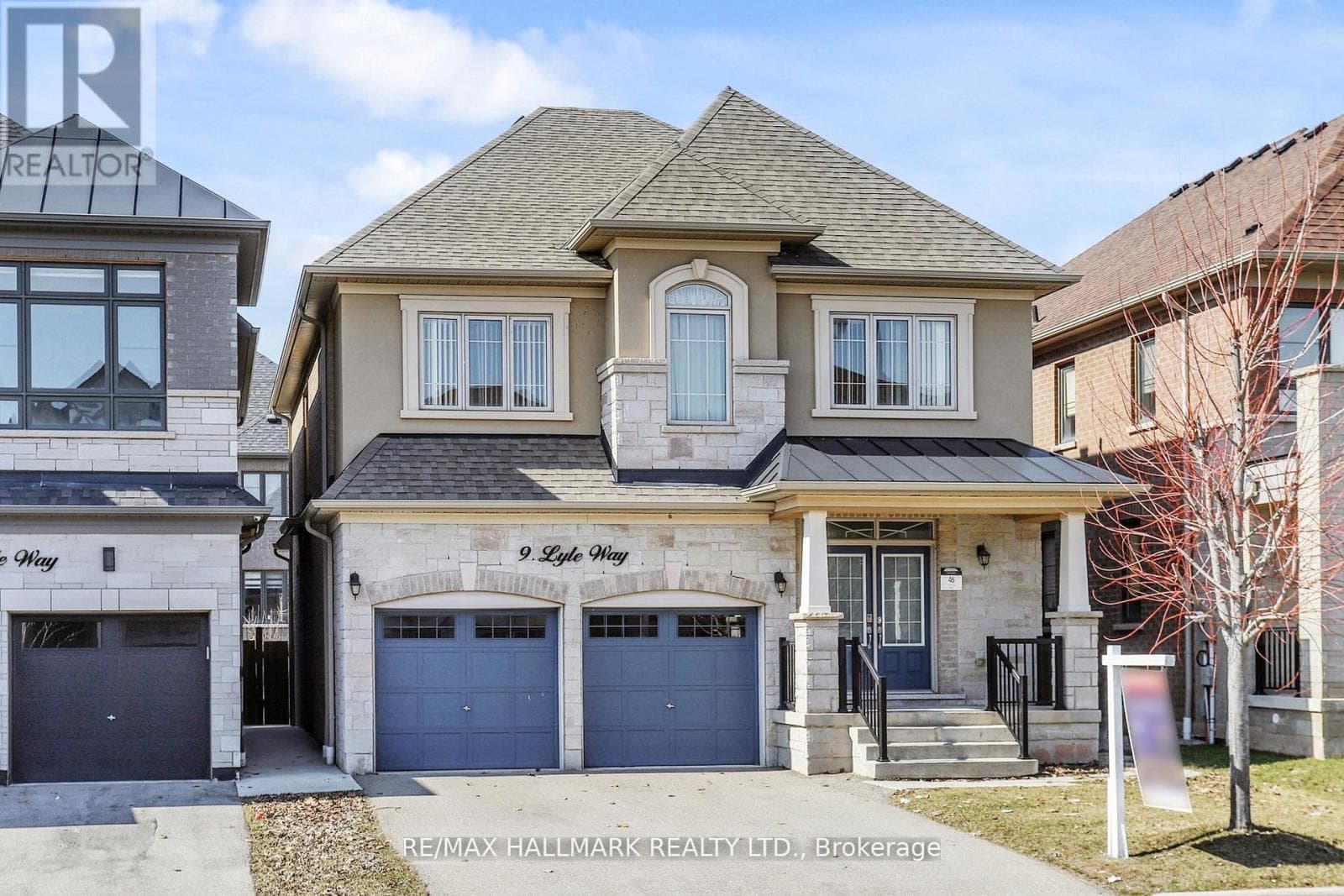9 LYLE WAY, Toronto — photo 2