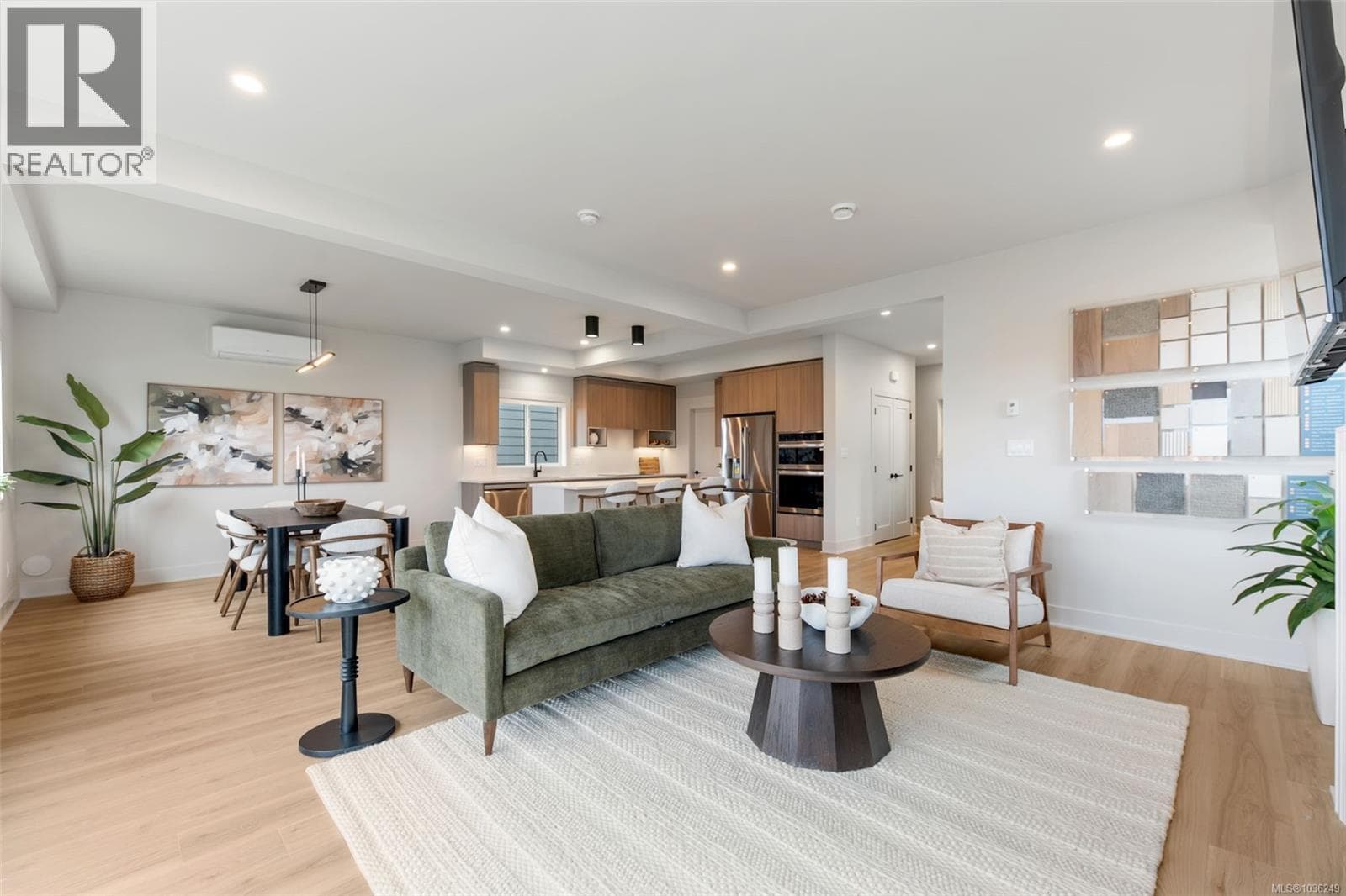3600 Temperate Pl, Victoria — photo 3