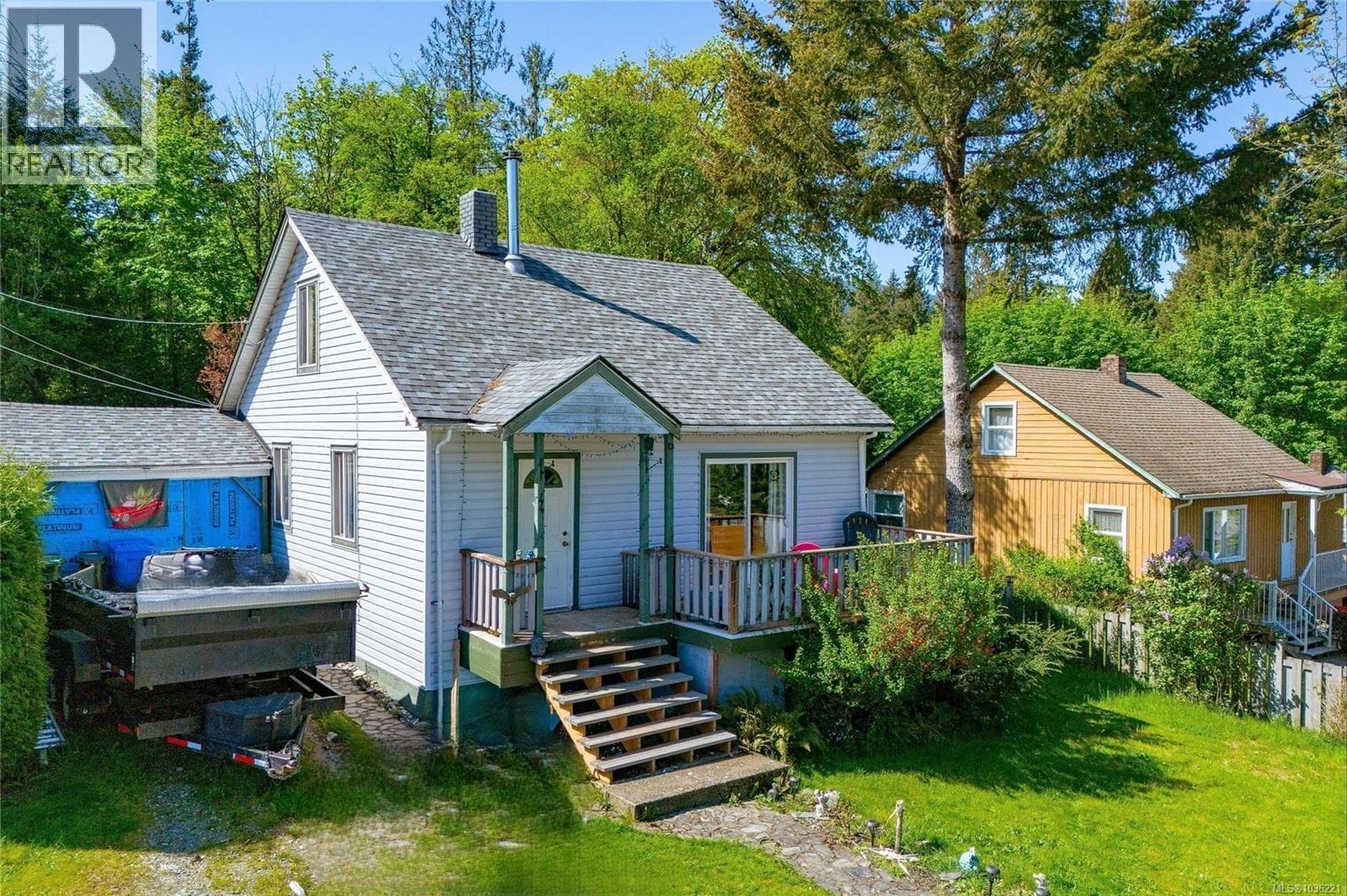 44 Arbutus St W in 