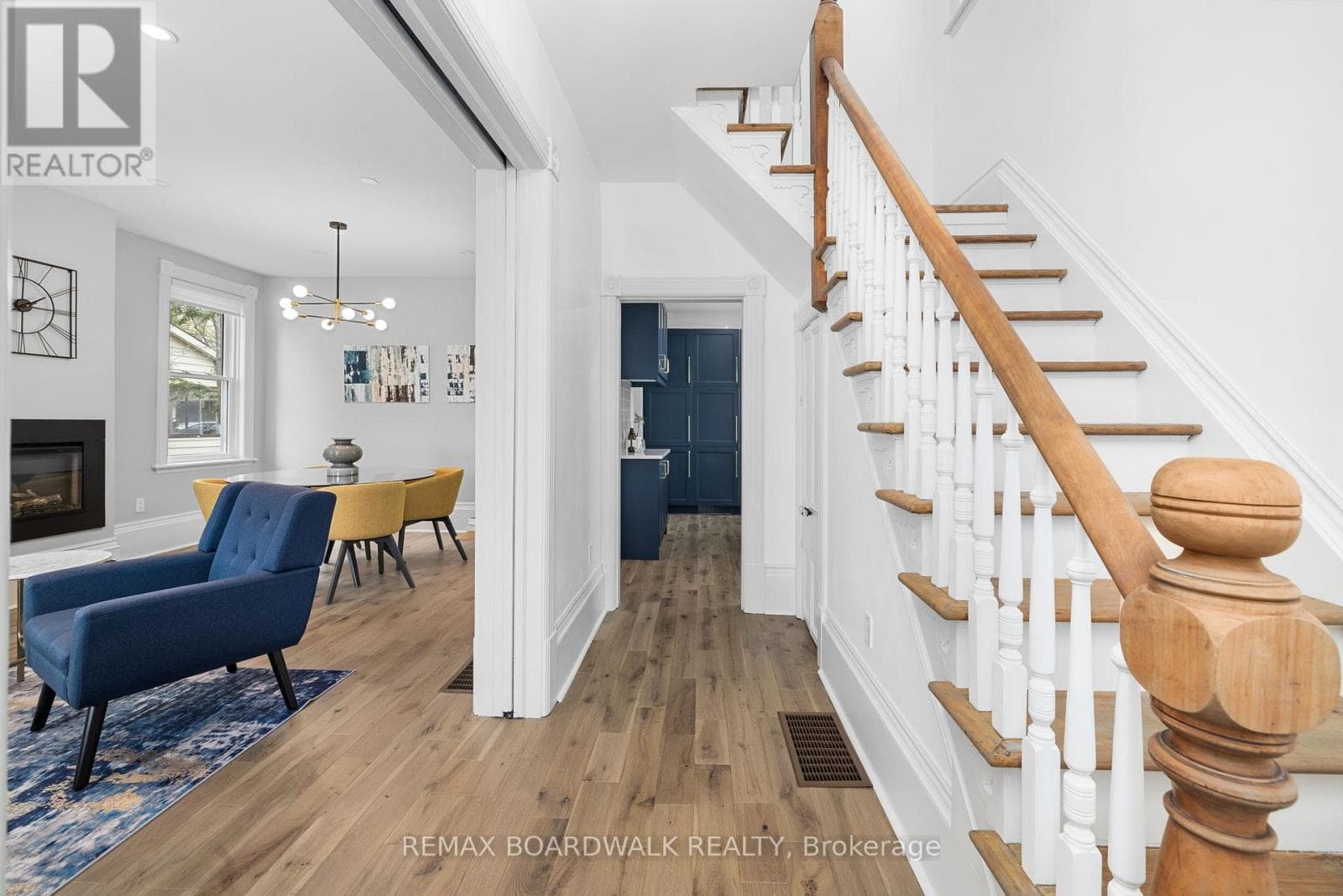 45 DRUMMOND STREET WEST, Ottawa — photo 3