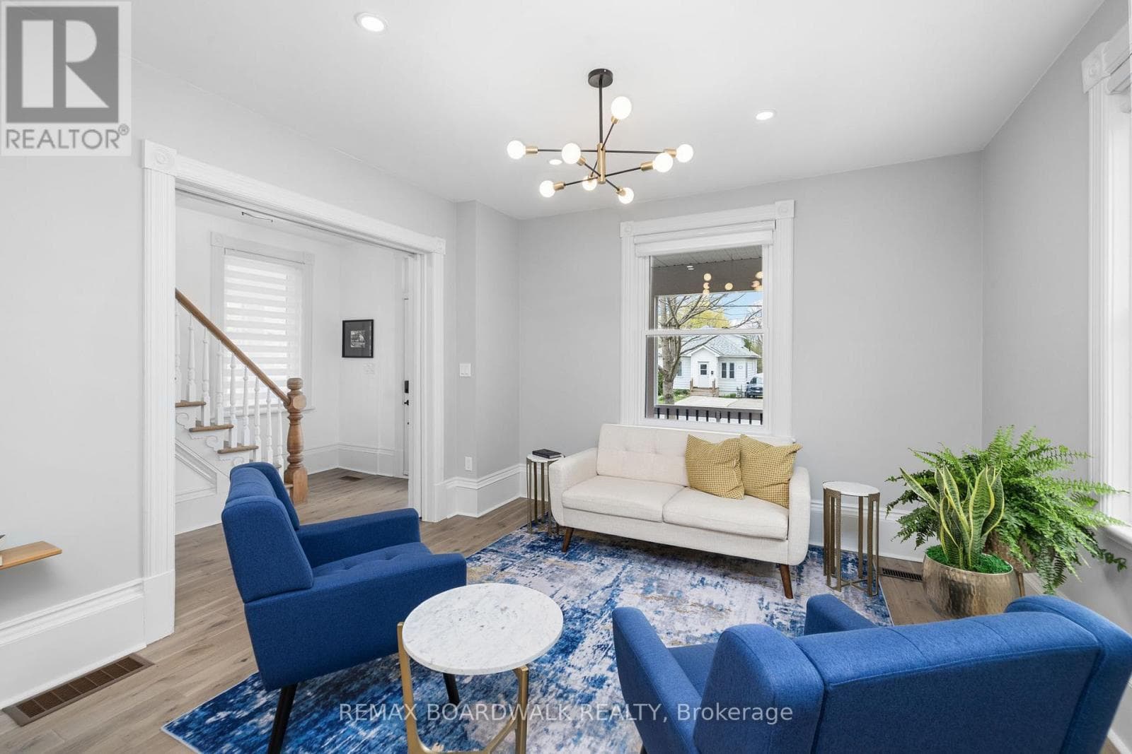45 DRUMMOND STREET WEST, Ottawa — photo 4