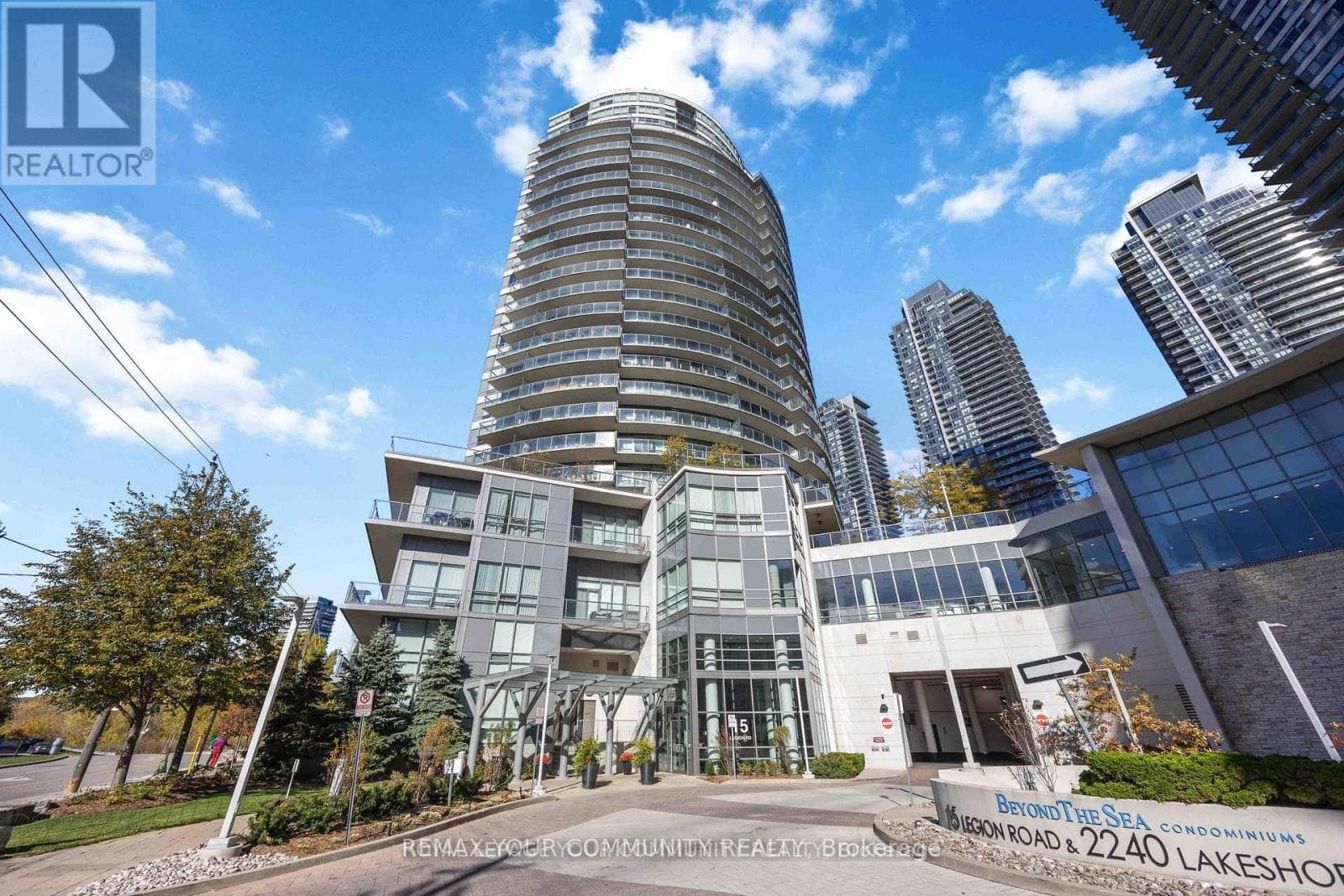 102 - 15 LEGION ROAD in Mimico-Queensway