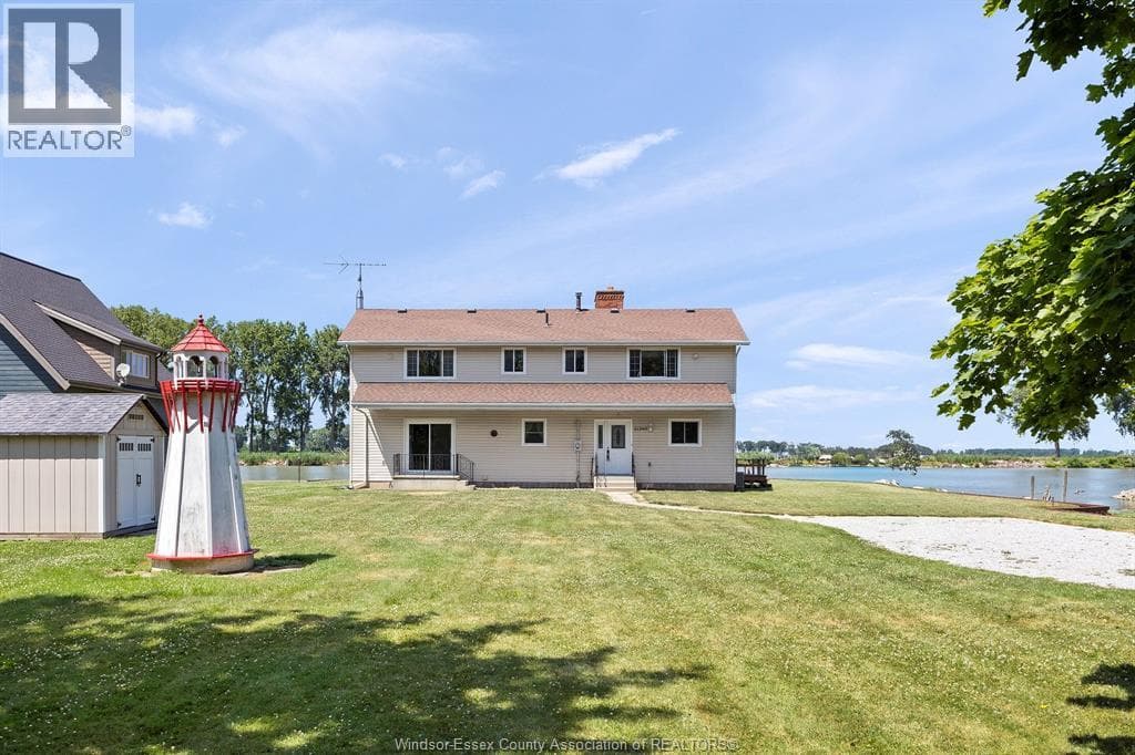21240 DOCKSIDE, Windsor — photo 3