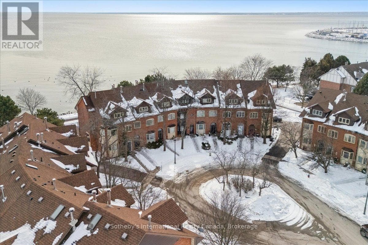 10 SOUTHWIND TERRACE in 