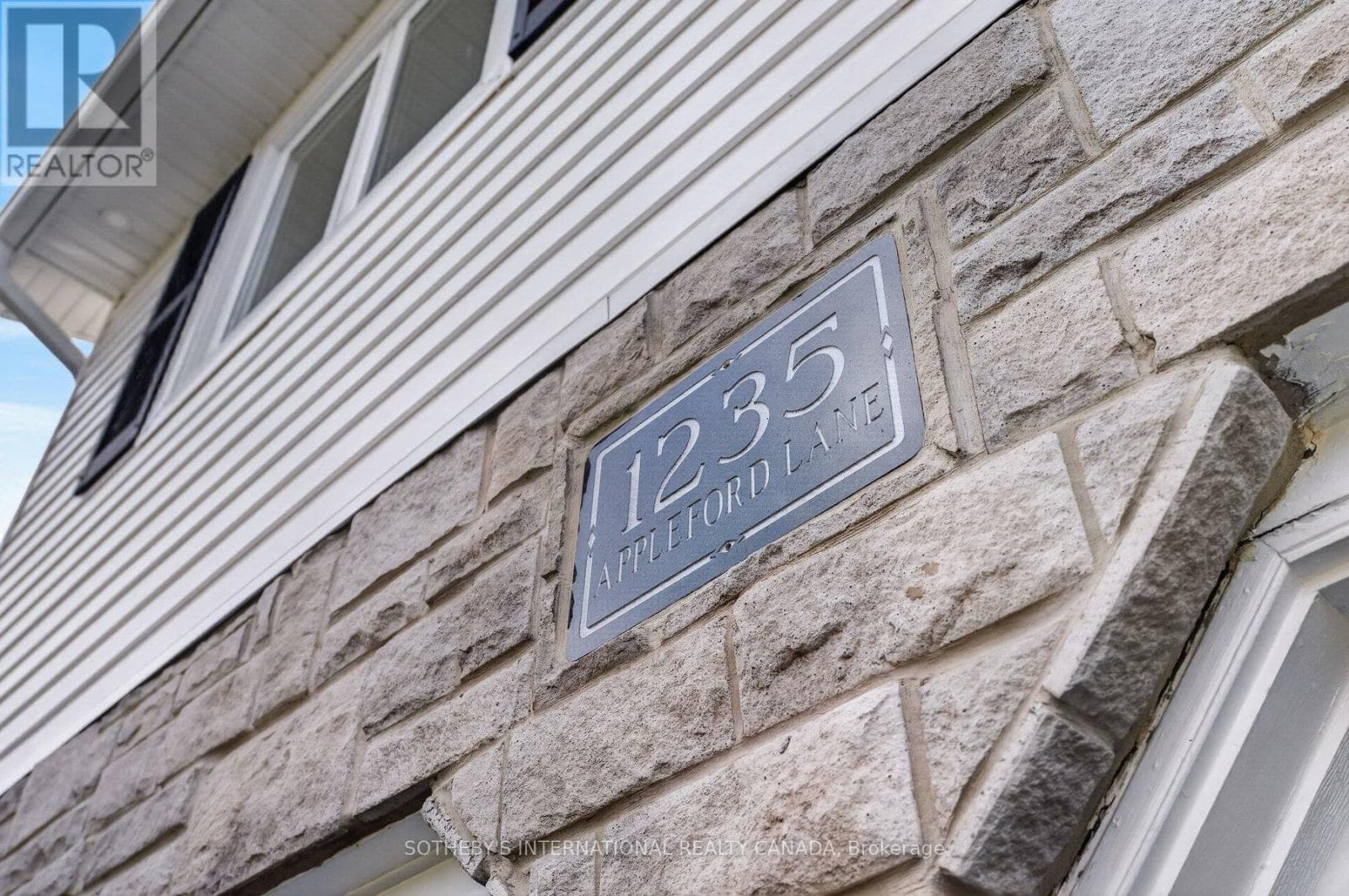 1235 APPLEFORD LANE, Toronto — photo 3