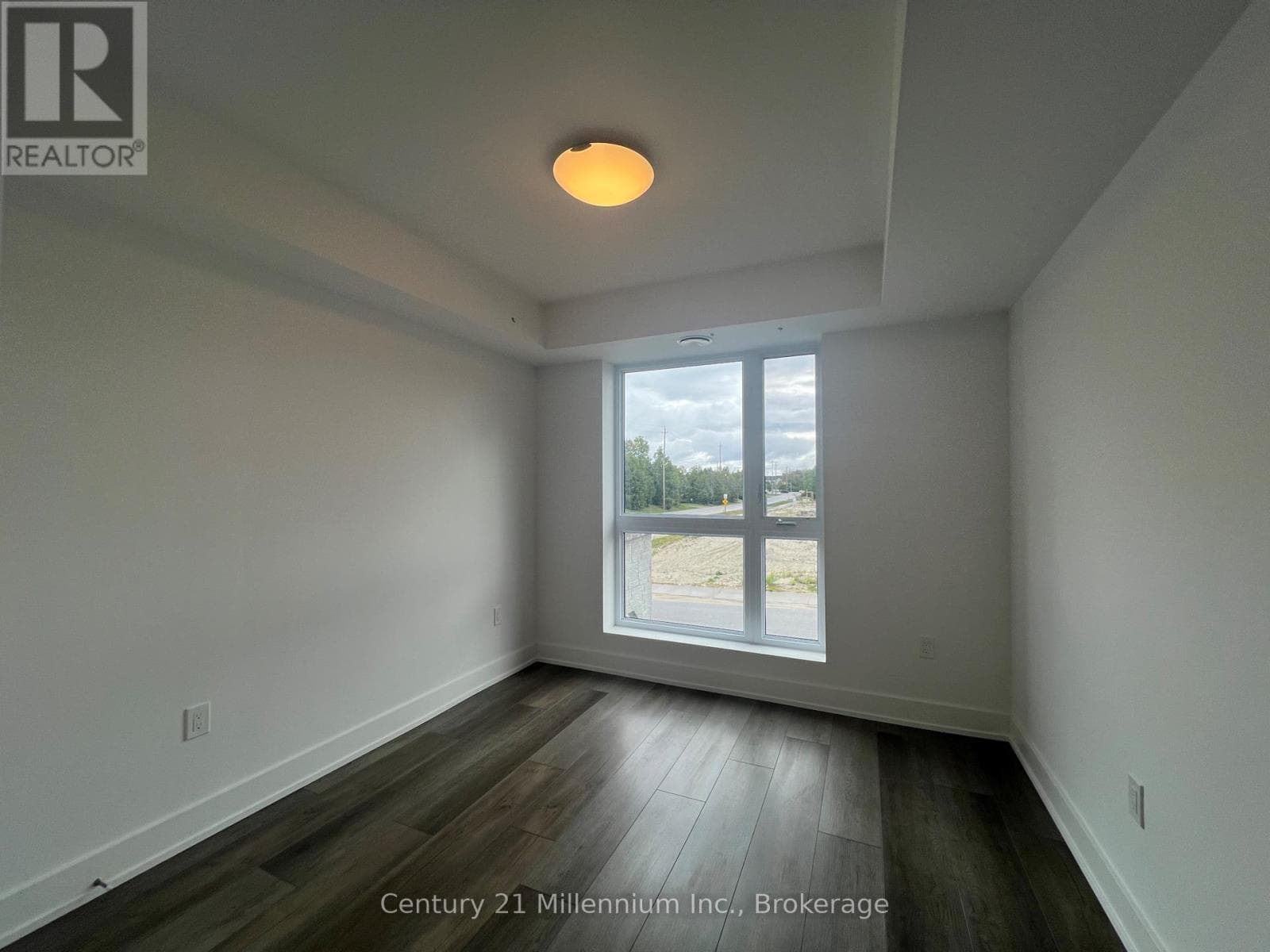 122 - 4 KIMBERLY LANE, OnePoint — photo 5