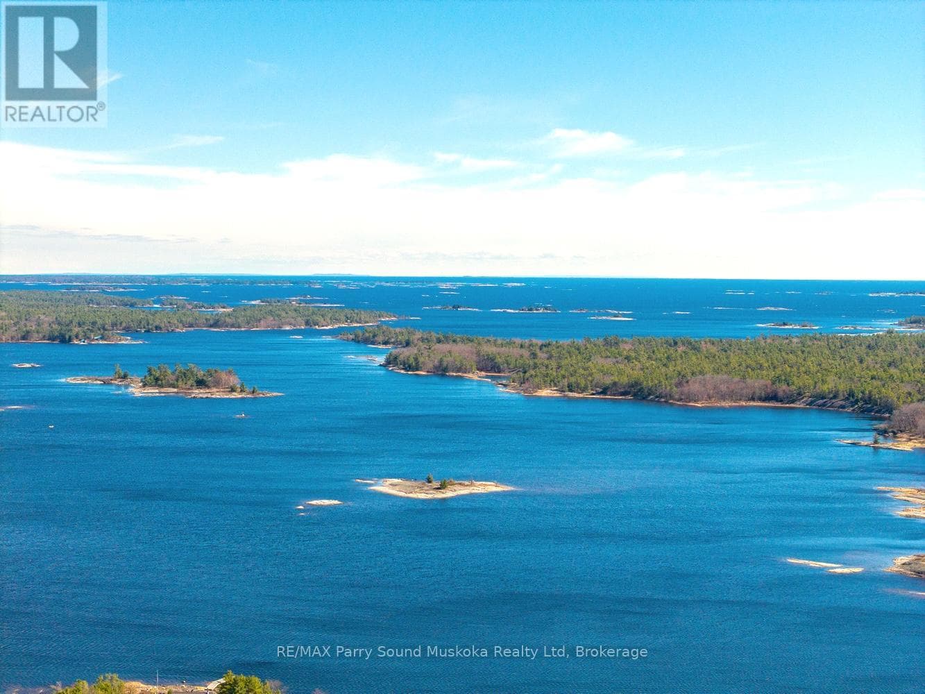 16 ISLAND 264C, OnePoint — photo 3