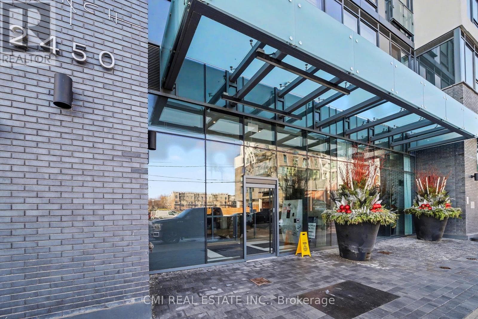 242 - 2450 OLD BRONTE ROAD, Toronto — photo 3