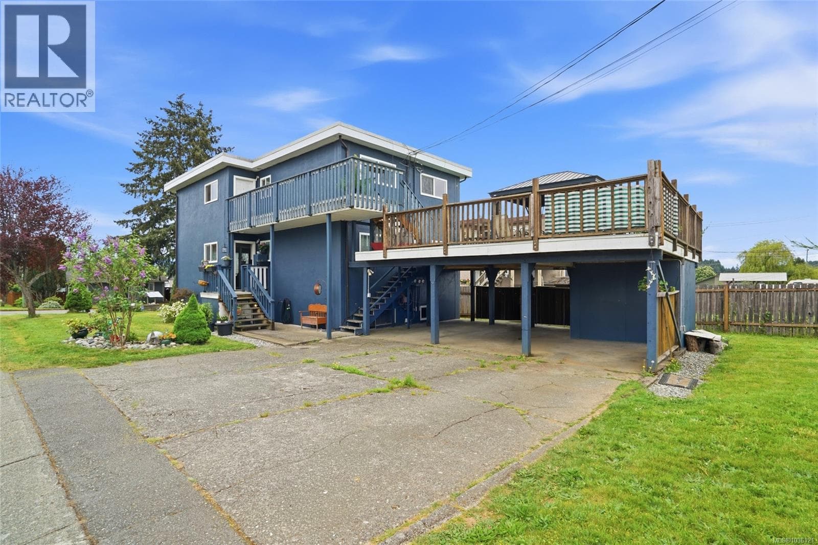 3805 Morgan Cres N, Vancouver Island — photo 2