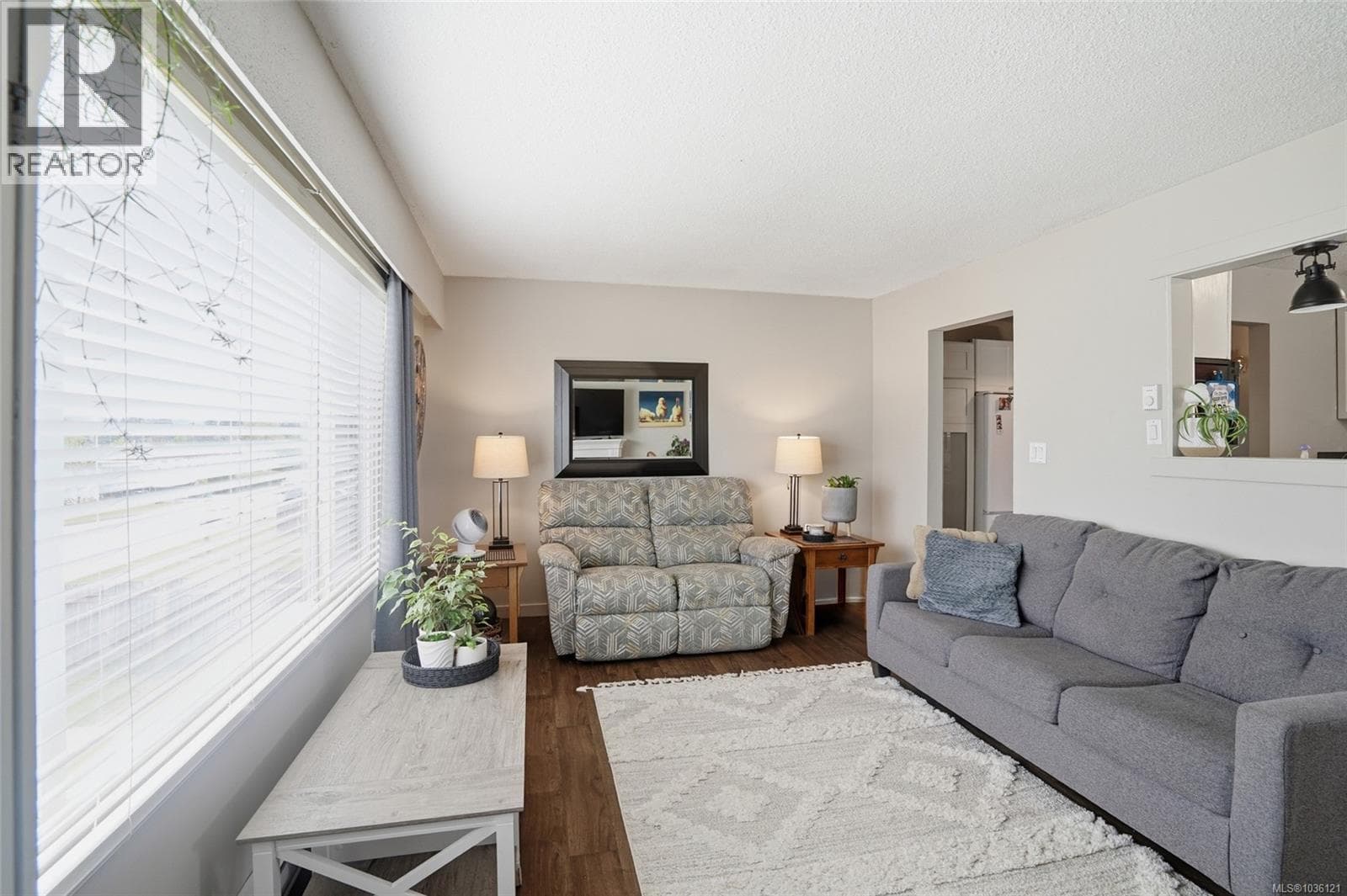 3805 Morgan Cres N, Vancouver Island — photo 4