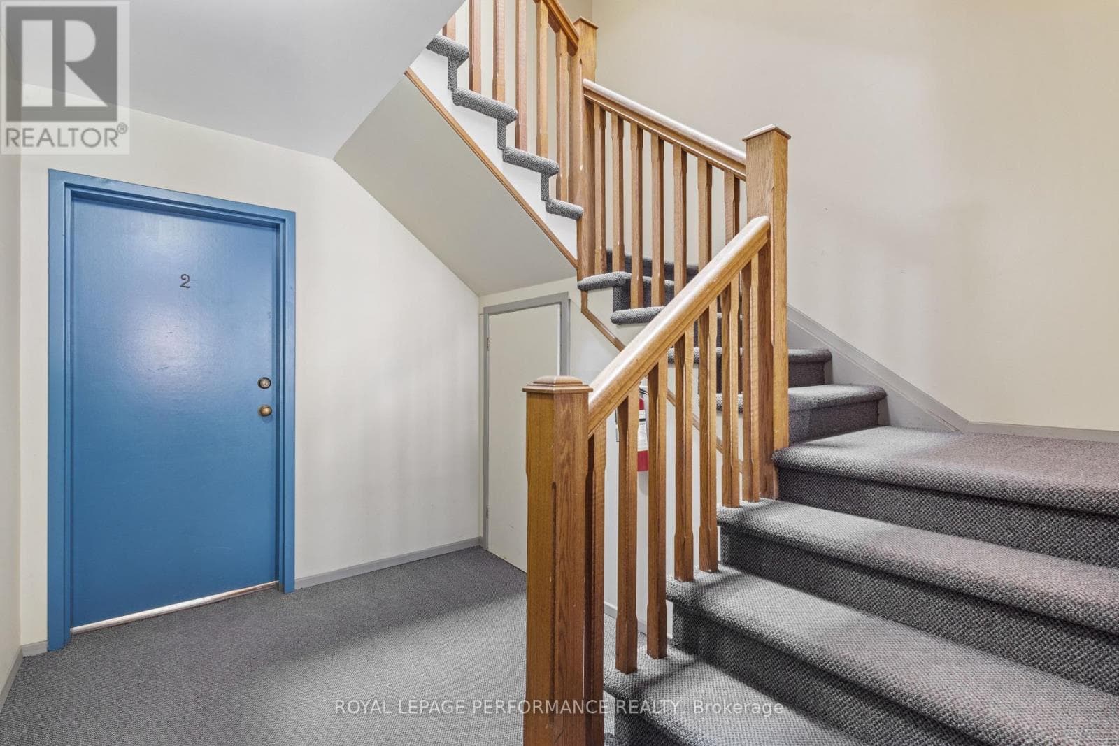2 - 71 SWEETLAND AVENUE, Ottawa — photo 4