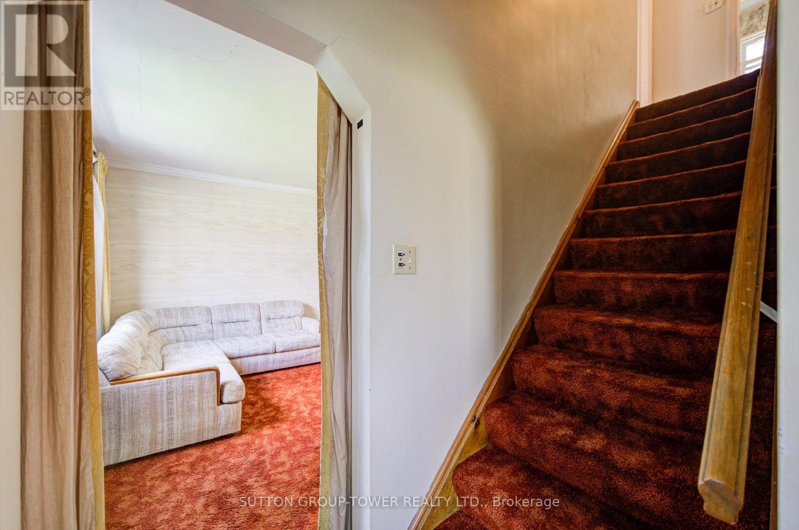 31 MELODY ROAD, Toronto — photo 5
