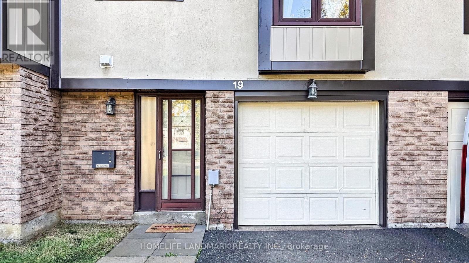 19 FUNDY BAIE BOULEVARD, Toronto — photo 2
