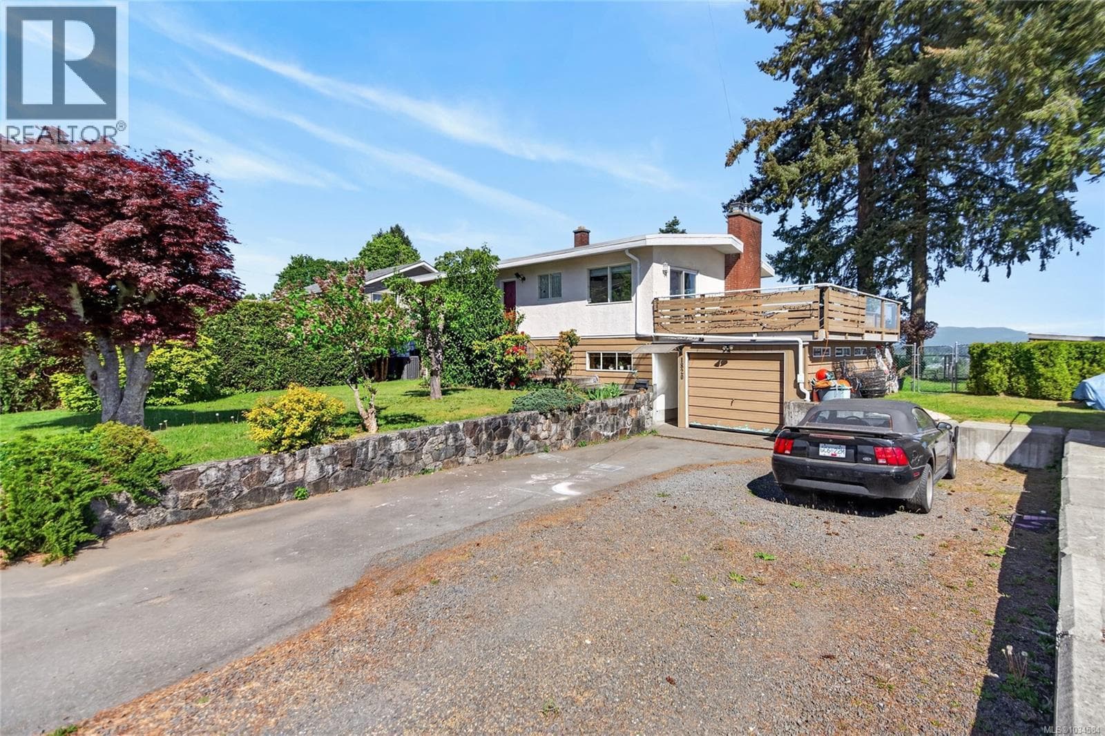 1820 Treelane Rd in