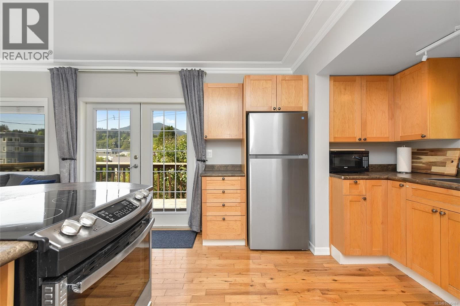 76 Nelson Rd, Victoria — photo 3