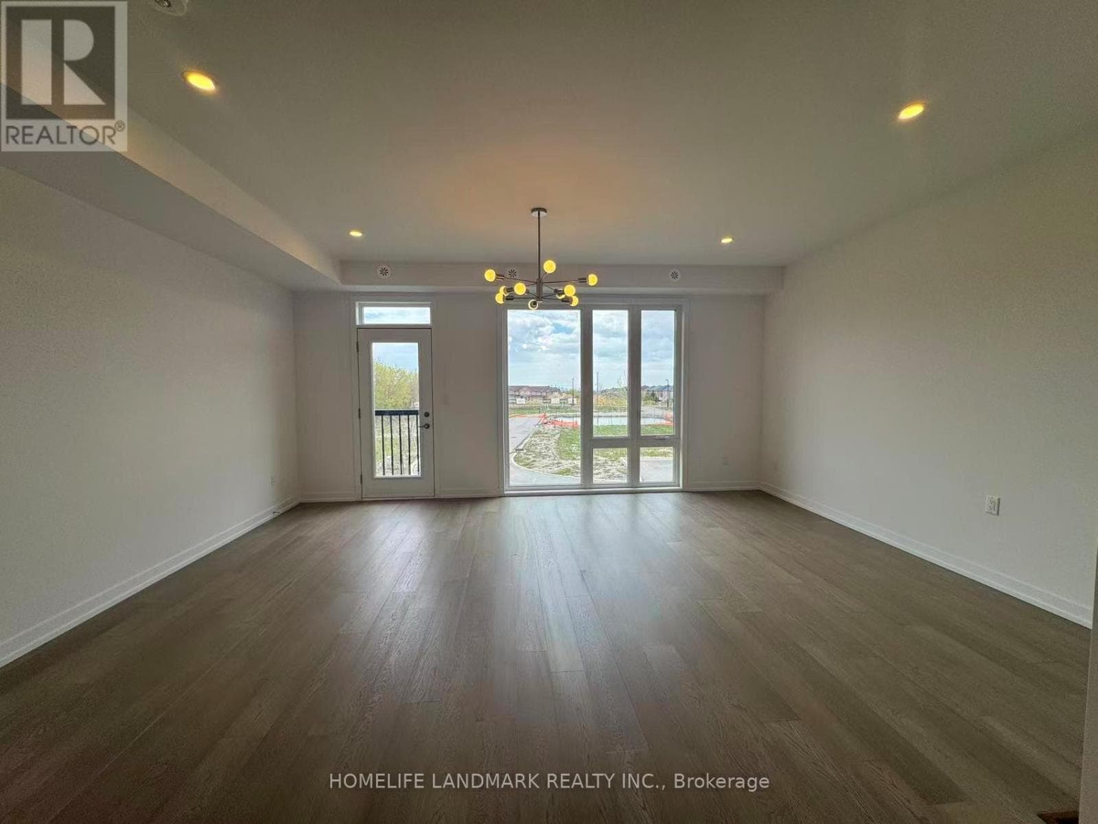 17 BANCROFT LANE, Toronto — photo 4