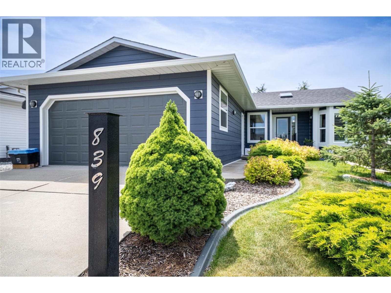 839 8th Avenue in 