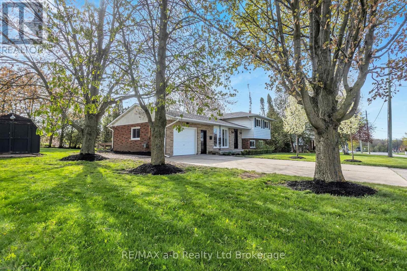 21 PEGGY AVENUE, Woodstock-Ingersoll-Tillsonburg — photo 4