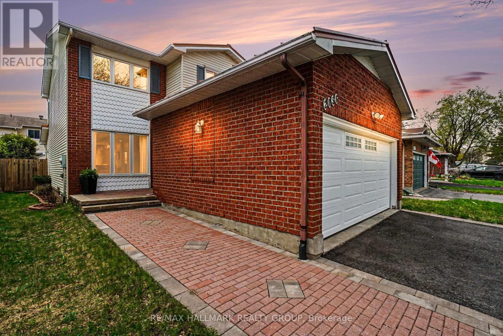 2056 WILDFLOWER DRIVE in ORLEANS VILLAGE - CHATEAUNEUF