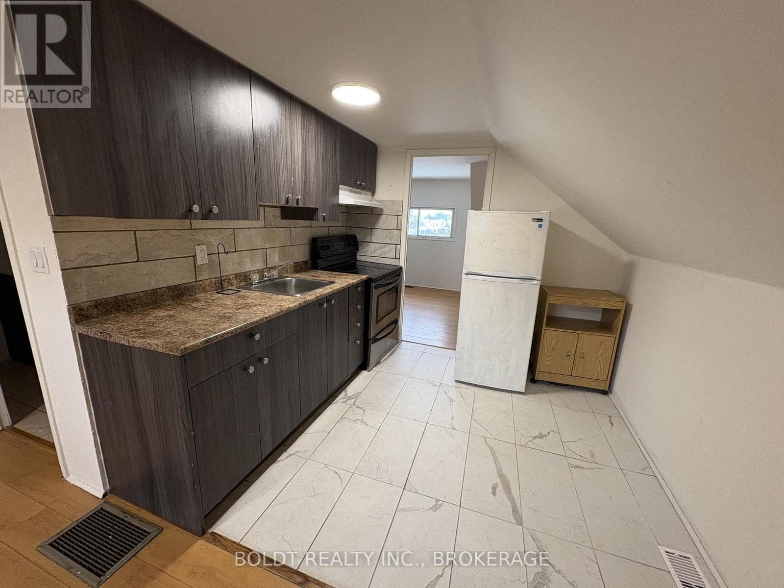 5145 RICE CRESCENT, Niagara — photo 3