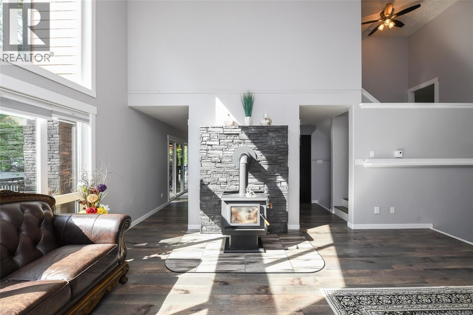 3550 Cumberland Rd, Vancouver Island — photo 4